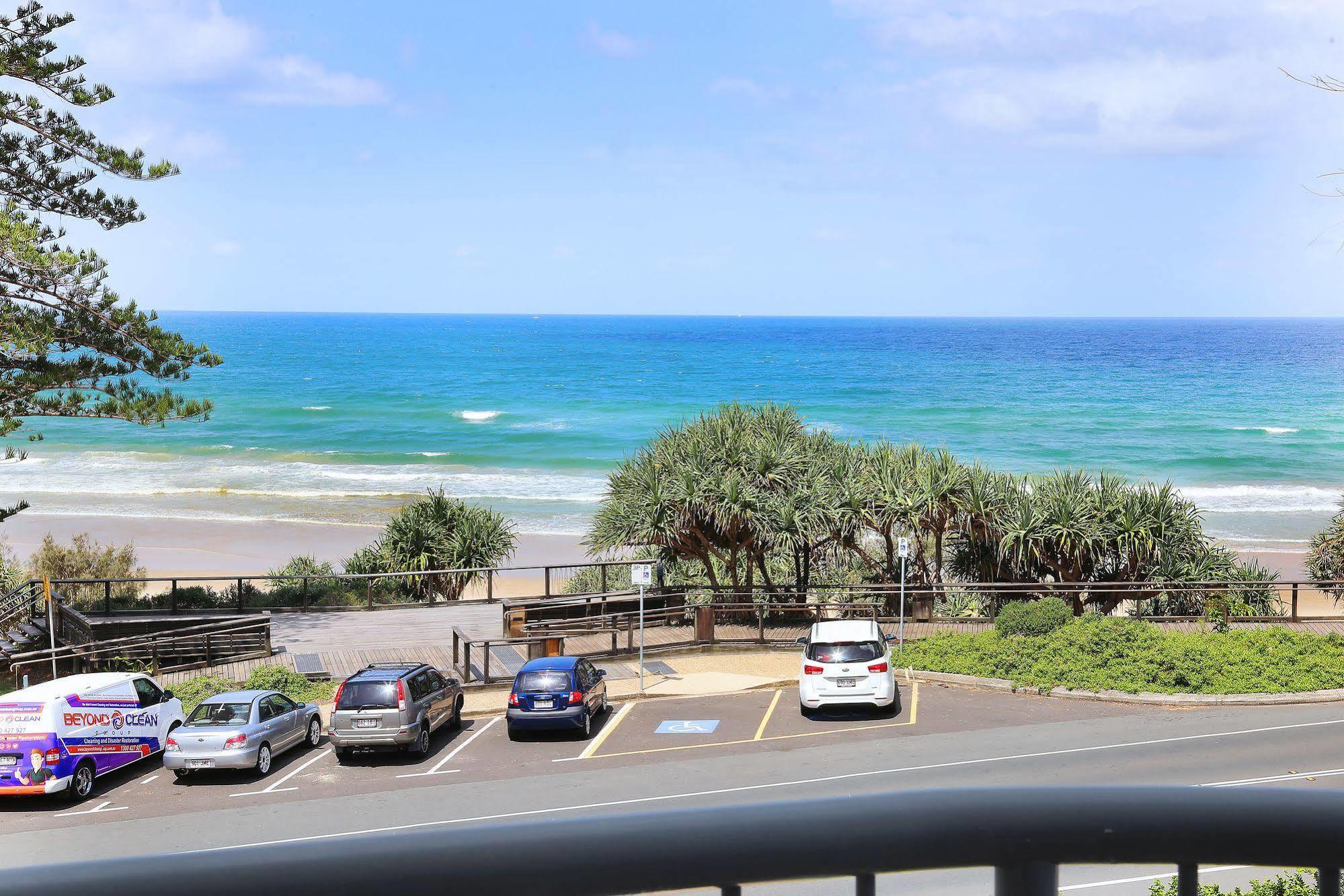 Coolum Baywatch Resort Coolum Beach Exterior photo